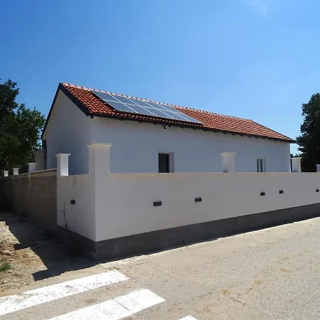 House Parancin 度假居 Stankovci (Zadar)