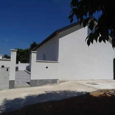 Semesterbostad House Parancin Stankovci (Zadar)