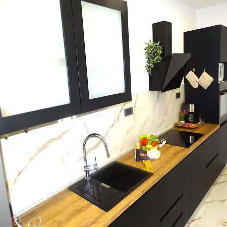 House Parancin Semesterbostad